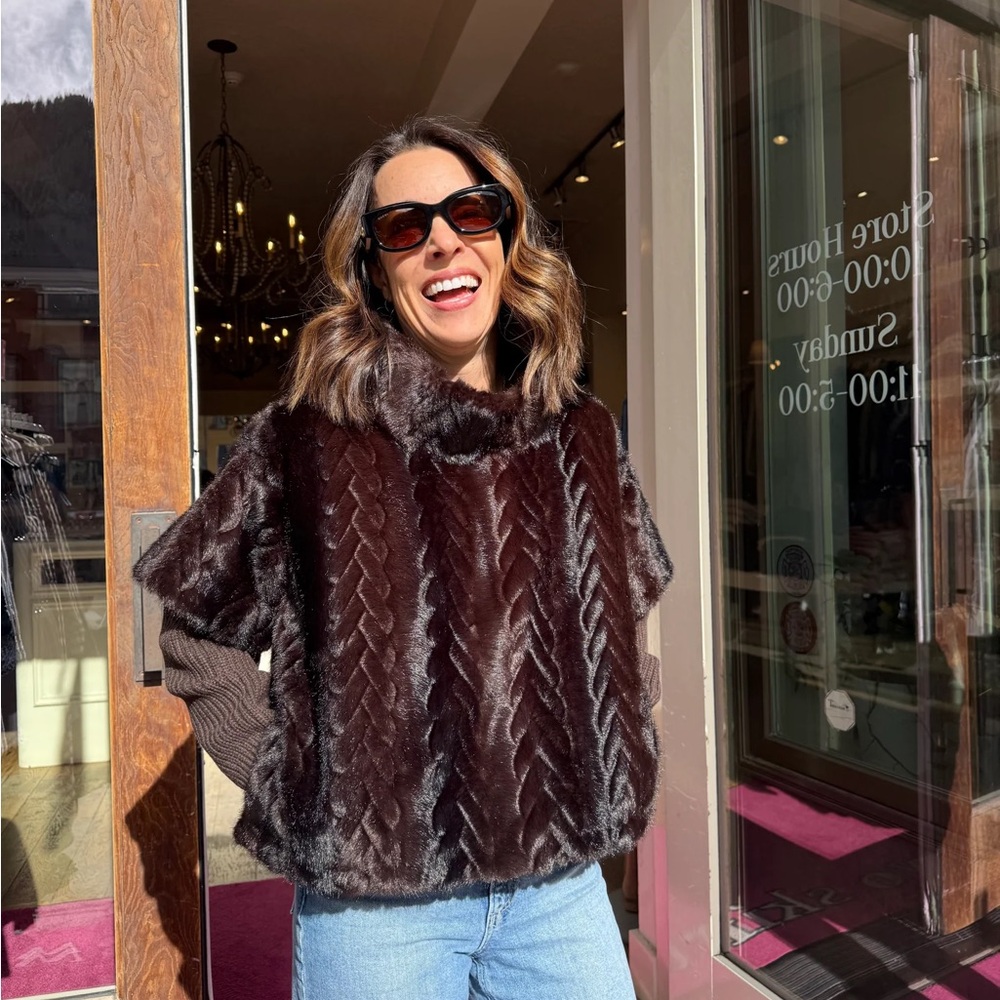 Jocelyn Dark Brown Faux Fur Cowl Sweater NWT Size Small